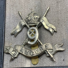 Charger l&#39;image dans la galerie, Original WW2 British Army 9th Queen&#39;s Royal Lancers Cap Badge
