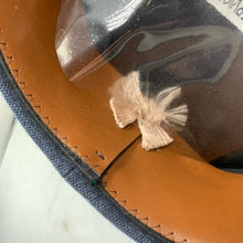 Lade das Bild in den Galerie-Viewer, Image #15
