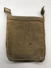 Charger l&#39;image dans la galerie, WW2 British Army 37 Pattern Webbing Water Bottle Carrier Harness - 1943 Dated
