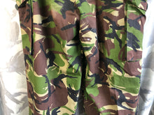 Load image into Gallery viewer, Vintage British Army DPM Lightweight Combat Trousers - Size 85/84/100
