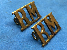 Load image into Gallery viewer, Original WW2 British Royal Navy Royal Marines Brass Shoulder Titles Pair
