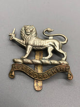 Load image into Gallery viewer, Original WW2 British Army Herefordshire Regiment Cap Badge
