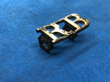 Load image into Gallery viewer, Original WW2 British Army Rifle Brigade Brass Shoulder Title
