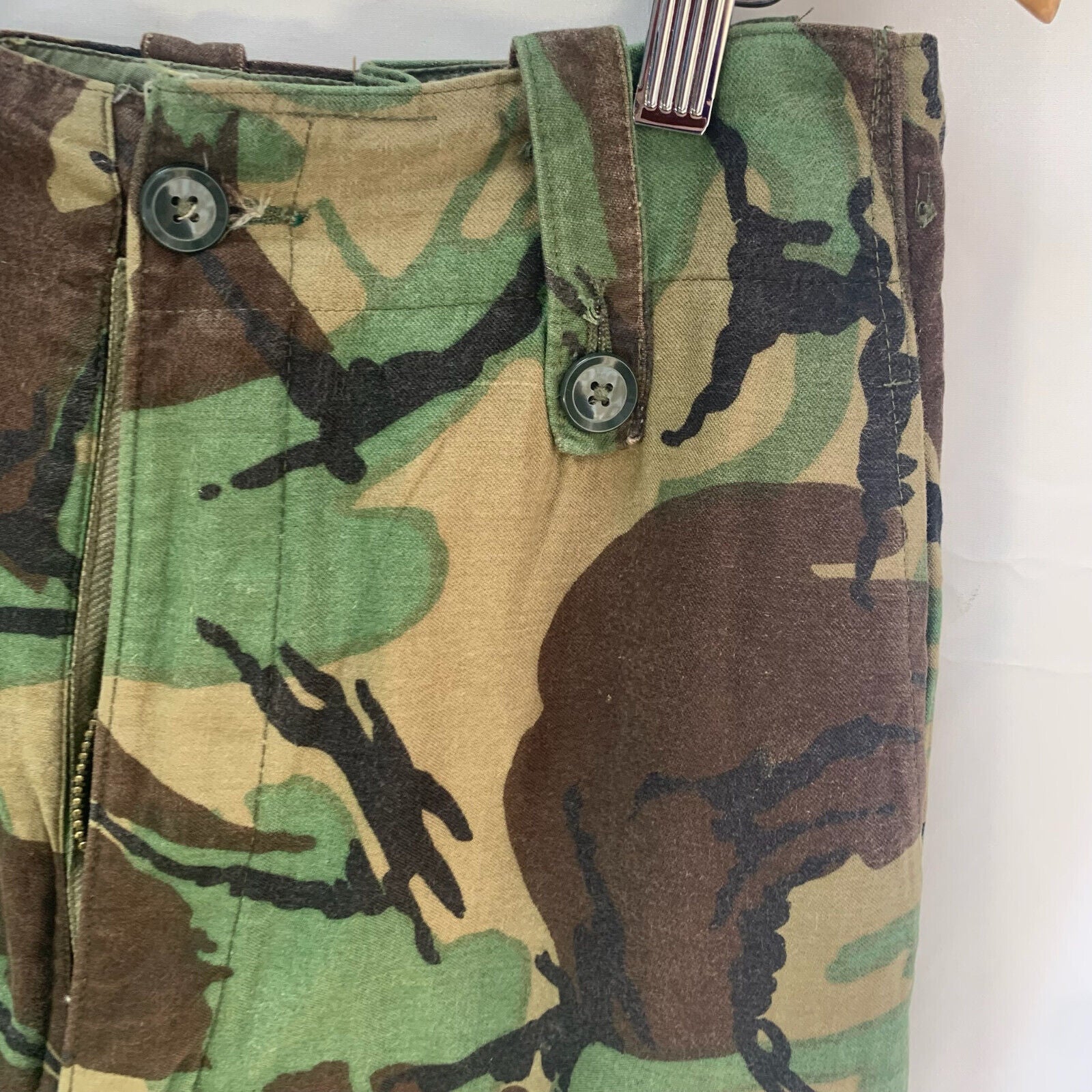 Genuine British Army 68 Pattern DPM Jungle Camouflaged Trousers - Size 29" Waist - The Militaria Shop