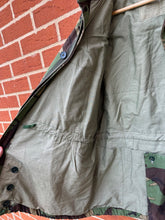 Load image into Gallery viewer, Original British Army 1968 Pattern Combat Smock Jacket - CAPTAIN - Size 3 - 44&quot;
