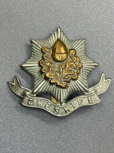 Charger l&#39;image dans la galerie, Original WW1 British Army Cheshire Regiment Cap Badge
