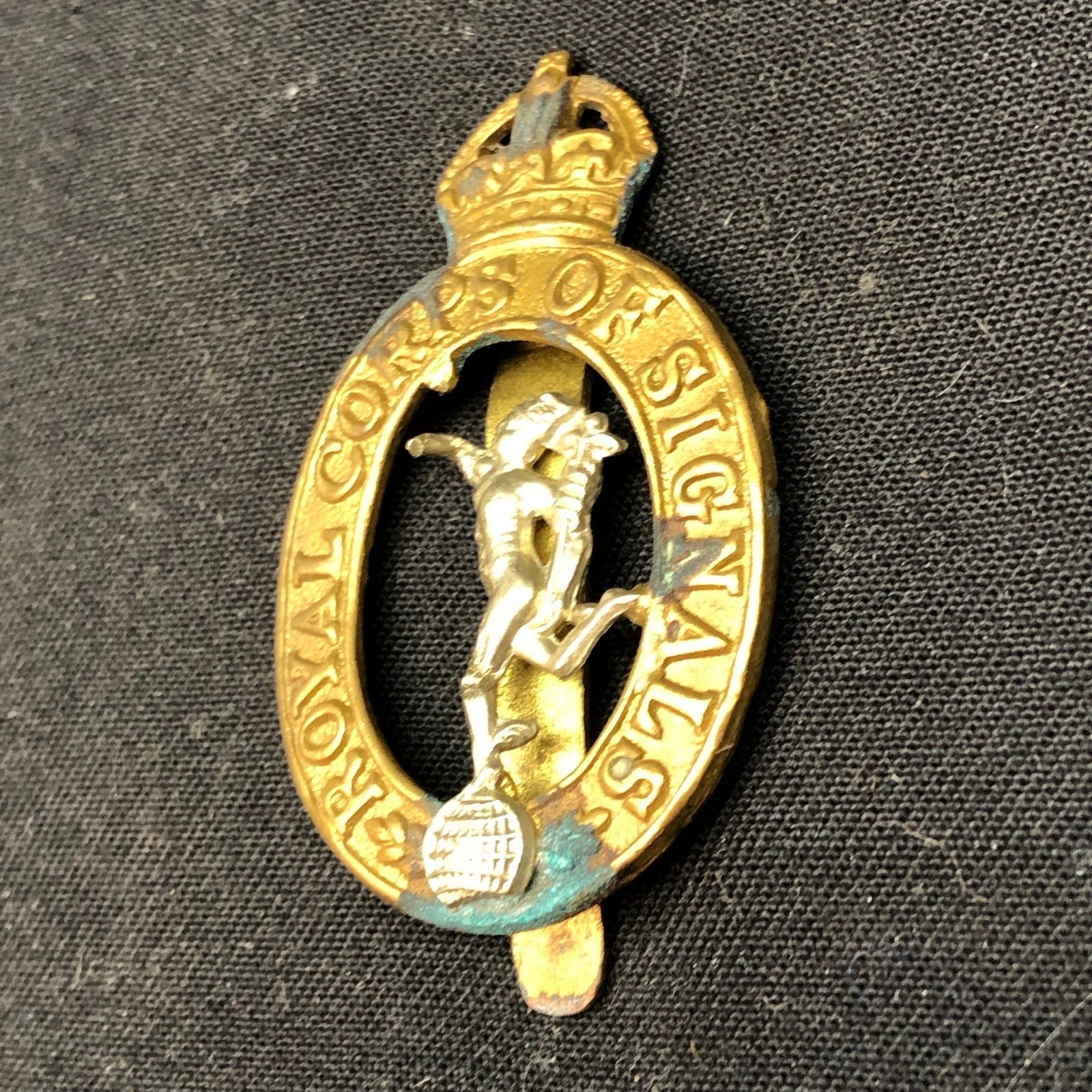 Original British Army Cap Badge - Royal Corps of Signals - The Militaria Shop