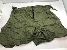 Charger l&#39;image dans la galerie, Original WW2 British Army Jungle 44 Pattern Boxer Shorts NOS Drawers/Shorts
