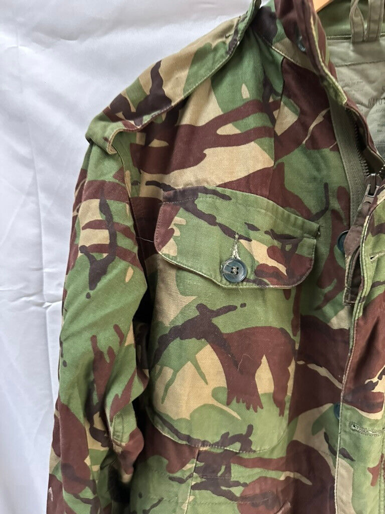 Genuine British Army Surplus DPM Camouflaged 1968 Pattern Smock - Size 38" Chest - The Militaria Shop