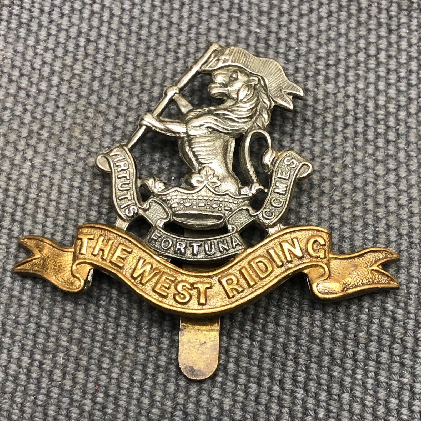 Original WW2 British Army Cap Badge - The West Riding Regiment - The Militaria Shop