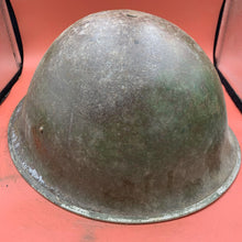 Charger l&#39;image dans la galerie, Original British / Canadian Army WW2 Soldiers Military Combat Mk3 Turtle Helmet
