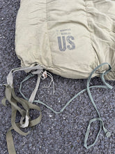 Load image into Gallery viewer, Original US Army Korea/Vietnam Era Sleeping Bag Mountain M1949 OD- Size Regular
