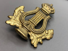 Load image into Gallery viewer, Original WW2 British Army Bandsmans Musicians Cap Badge
