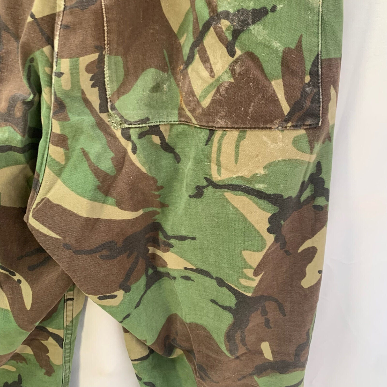 Genuine British Army 68 Pattern DPM Jungle Camouflaged Trousers - Size 28" Waist - The Militaria Shop