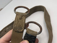 Charger l&#39;image dans la galerie, Original British Army Paratroopers Leg Restraint Strap - WW2 37 Pattern
