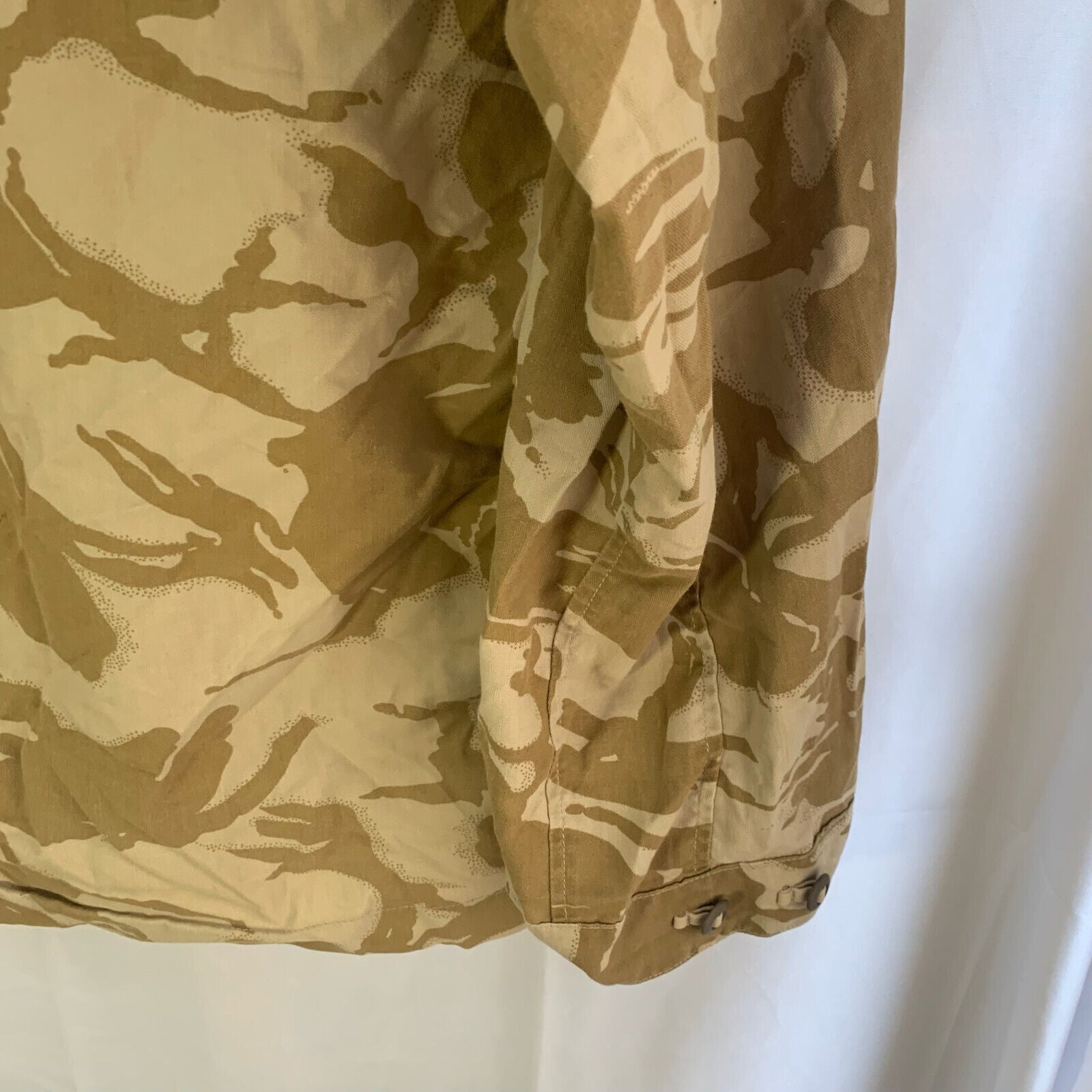 Genuine British Army Desert DPM Combat Tropical Jacket - Size 180/104 - The Militaria Shop