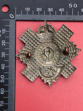 Lade das Bild in den Galerie-Viewer, Original WW1 British Army 4th/5th Royal Scots Territorials Cap Badge
