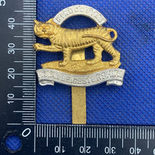 Load image into Gallery viewer, Genuine British Army Royal Leicestershire Regiment Cap Badge
