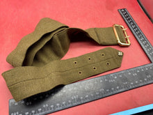 Charger l&#39;image dans la galerie, British Army Current Issue Service Dress Belt - Size 40&quot; Waist
