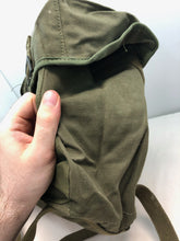 Lade das Bild in den Galerie-Viewer, Original WW2 Korea Vietnam US Army M-1945 Field Pack Cargo OG Green - NEW STOCK
