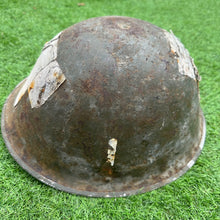 Lade das Bild in den Galerie-Viewer, Genuine British Army Mk4 Combat Turtle Helmet &amp; Liner - Untouched Original
