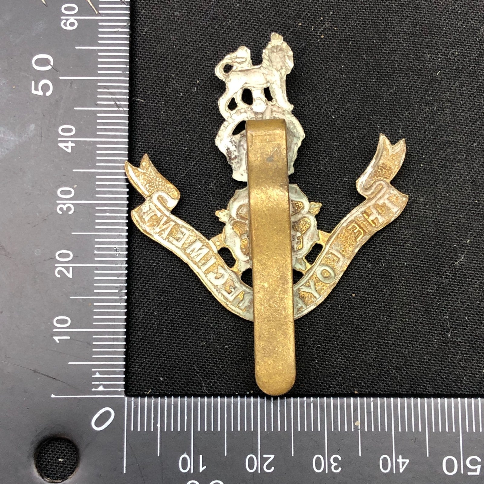 Genuine WW2 British Army Brass Cap Badge - Loyal Regiment (North Lancashire) - The Militaria Shop