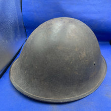 Charger l&#39;image dans la galerie, Original WW2 British/Canadian Army 1944 Dated Mk3 Combat Helmet
