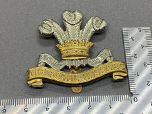 Charger l&#39;image dans la galerie, British Army The Royal Hussars Regiment Cap Badge
