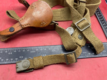 Charger l&#39;image dans la galerie, Original Post WW2 German Army Tropical Y-Straps in Great Condition
