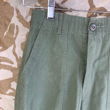 Load image into Gallery viewer, Genuine US Army Vintage OG-507 Olive Green OG Combat Trousers - Size 26x29
