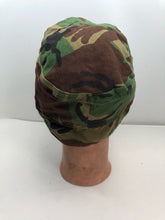 Charger l&#39;image dans la galerie, Original British Army 1968 68 Pattern Cold Weather Combat Camouflaged Cap Size 7
