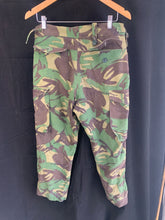 Charger l&#39;image dans la galerie, Genuine British Army DPM Combat Trousers - Size 70/88/104
