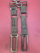 Charger l&#39;image dans la galerie, Original WW2 British Army 37 Pattern Webbing Brace Adaptors Pair
