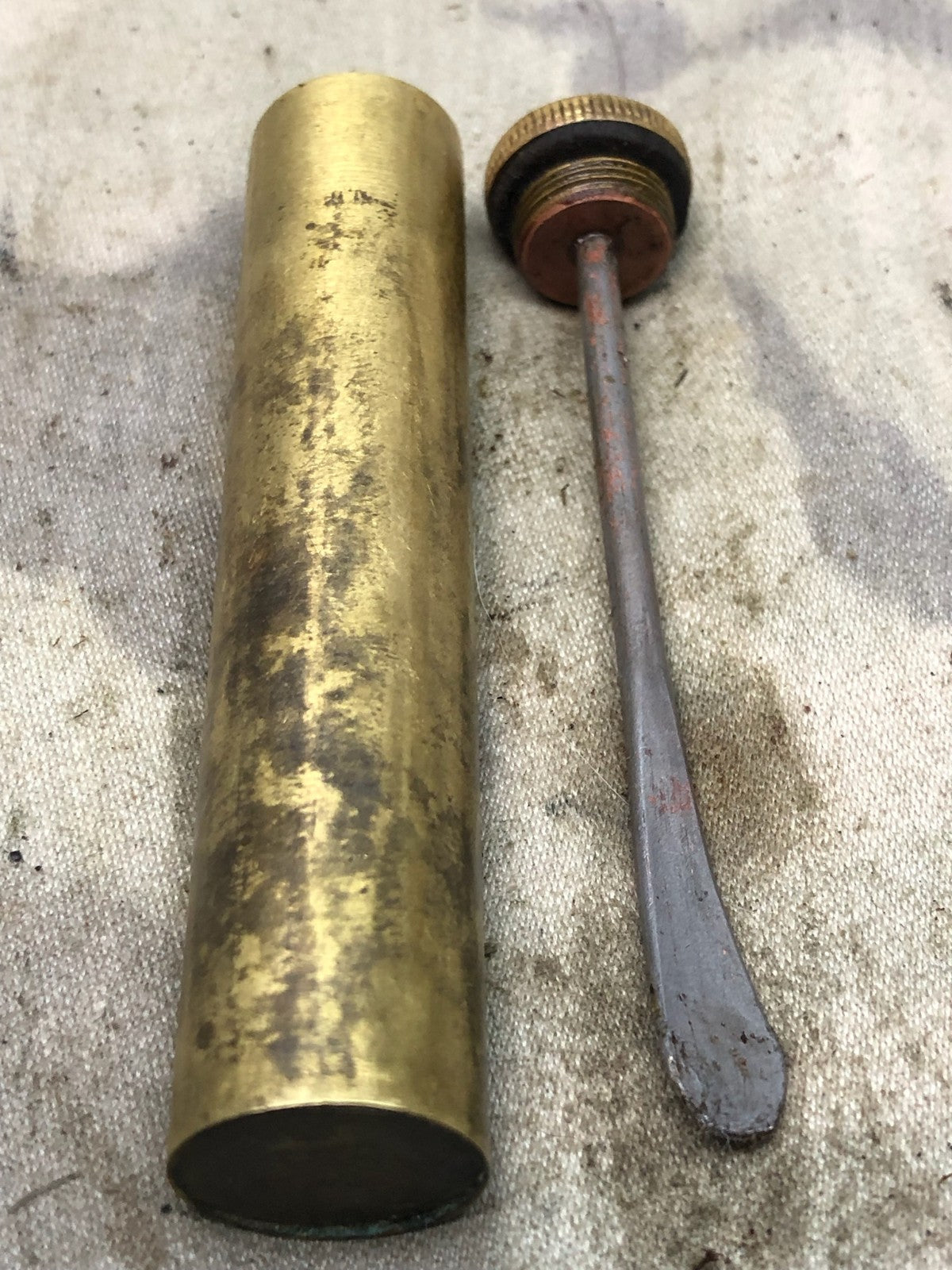 Original WW1 British Army SMLE Enfield Brass Oil Bottle - The Militaria Shop
