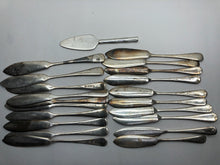 Charger l&#39;image dans la galerie, Original British Army Officers Mess Fish Knives Bulk Lot - Korean - Vietnam War
