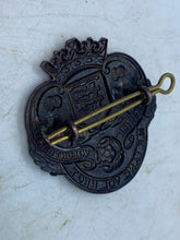 Load image into Gallery viewer, Original WW1 British Army 1st North East Lancashire Vols Regiment Cap Badge
