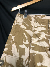 Lade das Bild in den Galerie-Viewer, Image #2
