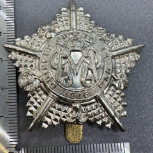 Charger l&#39;image dans la galerie, Guards Machine Gun Batallion - British Army Cap Badge
