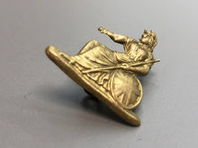 Lade das Bild in den Galerie-Viewer, Original British Army WW2 Collar Badge - Norfolk Regiment
