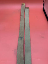 Charger l&#39;image dans la galerie, Original WW2 British Army 37 Pattern Shoulder Strap - 44&quot; in Length
