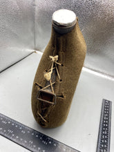 Load image into Gallery viewer, Original WW1 French Army Water Bottle in Superb Condition
