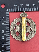 Load image into Gallery viewer, Original WW1 British Army Rifle Brigade 8th Battalion The Post Office Cap Badge
