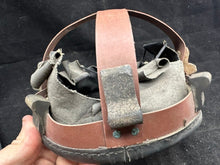 Load image into Gallery viewer, Image #17
