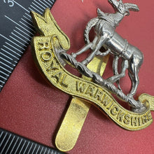 Load image into Gallery viewer, British Army Royal Warwickshire Regiment Cap Badge
