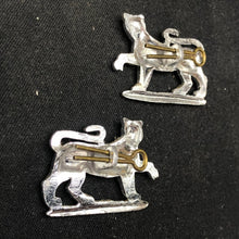 Load image into Gallery viewer, Original British Collar Badge Pair - Gordon Highlanders - The Militaria Shop
