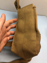 Lade das Bild in den Galerie-Viewer, Original WW2 British Army 37 Pattern Bren / Utility Pouch - Auxilliary Pouch
