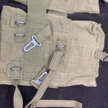 Charger l&#39;image dans la galerie, Genuine British Army 58 Pattern Webbing Kidney Pouch Set - Good Condition
