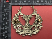 Load image into Gallery viewer, Original WW2 British Army Gordon Highlanders Scottish Cap Badge
