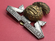 Charger l&#39;image dans la galerie, Original British Army The Lancashire Fusiliers Cap Badge
