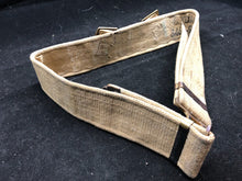 Lade das Bild in den Galerie-Viewer, Original British Army 37 Pattern Khaki Webbing Belt - 40&quot; Waist
